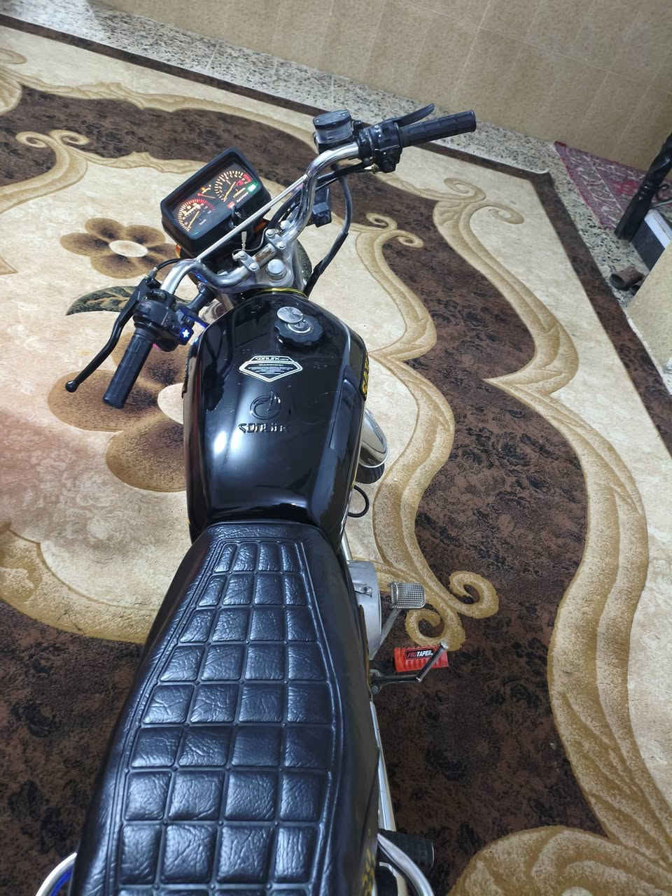 يالله دراجه ايراني موديل 21 ماطور فول محرك سبانه ممدوده عليه كله شغال كهربائيات اشاير كامل اوراق منفيس مكان الرمادي جزيره البذياب قرب جسر الحديد السعر 525 وبي مجال حك جيتك للاستفسار خاص او ***********
