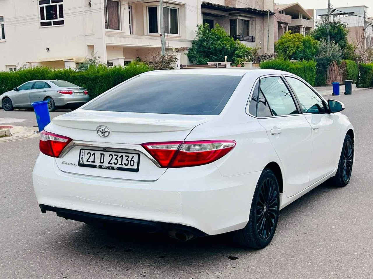 كامري موديل 2015 SE  وارد امريكي
***********__***********
سيارة قتعطين  صبغ  
السعر :    157   $  ورقة يه
104000 ميل ماشية
مواصفات  SE امريكي  
كشن جلدوكشن كهربائي و  شاشة و كاميرا و حساس فوليوم و بلاجكتور ولايت زينون
 وتحديد سرعةو بلاجكتورو Eco
‎
‎المكان  / اربيل
————————————
كامري موديل 2015 SE وارد امريكي 
سه ياره كه دوو پارچه و بستيكي بؤياغه  

نرخي :   157   $  وه ره قه ي
104000 هه زار ميل رويشتووه 
مواصفات  ئه مريكي  
كوشن جلد كوشن كاره باي  ولايت زينون و 
شاشة و كاميرا و حساس فوليوم 
تحديد سرعة وEcoو بلاجكتورو
جيگام له  هەولير
***********__***********
