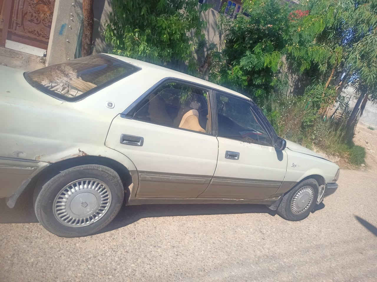 كراون هارتوب 1991 أصولي رقم انكليزي مشروع وطني سنويه لل30 بأسمي هزه جديده وين ما تريد احولك ، تحويل ثاني يوم
مكفوله من الكص و نقل جثه 
محرك  جديد بطه 2500 لا تنقيص و لا تبخير
تخم تاير جديد دوشمه جديده مثل ما تشوف عينك ، نظيفه كهربائيات شغاله دبل اشاره جام شغال باتري جديد ، نقصهه بس تبريد فقط 
السعر 36 وبيهه مجال 
مكاني واسط 

***********
كراون هارتوب 1991 أصولي رقم انكليزي مشروع وطني سنويه لل30 بأسمي هزه جديده وين ما تريد احولك ، تحويل ثاني يوم
