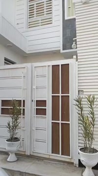 النزله الاولى • ١٥٠م • ٦غرف