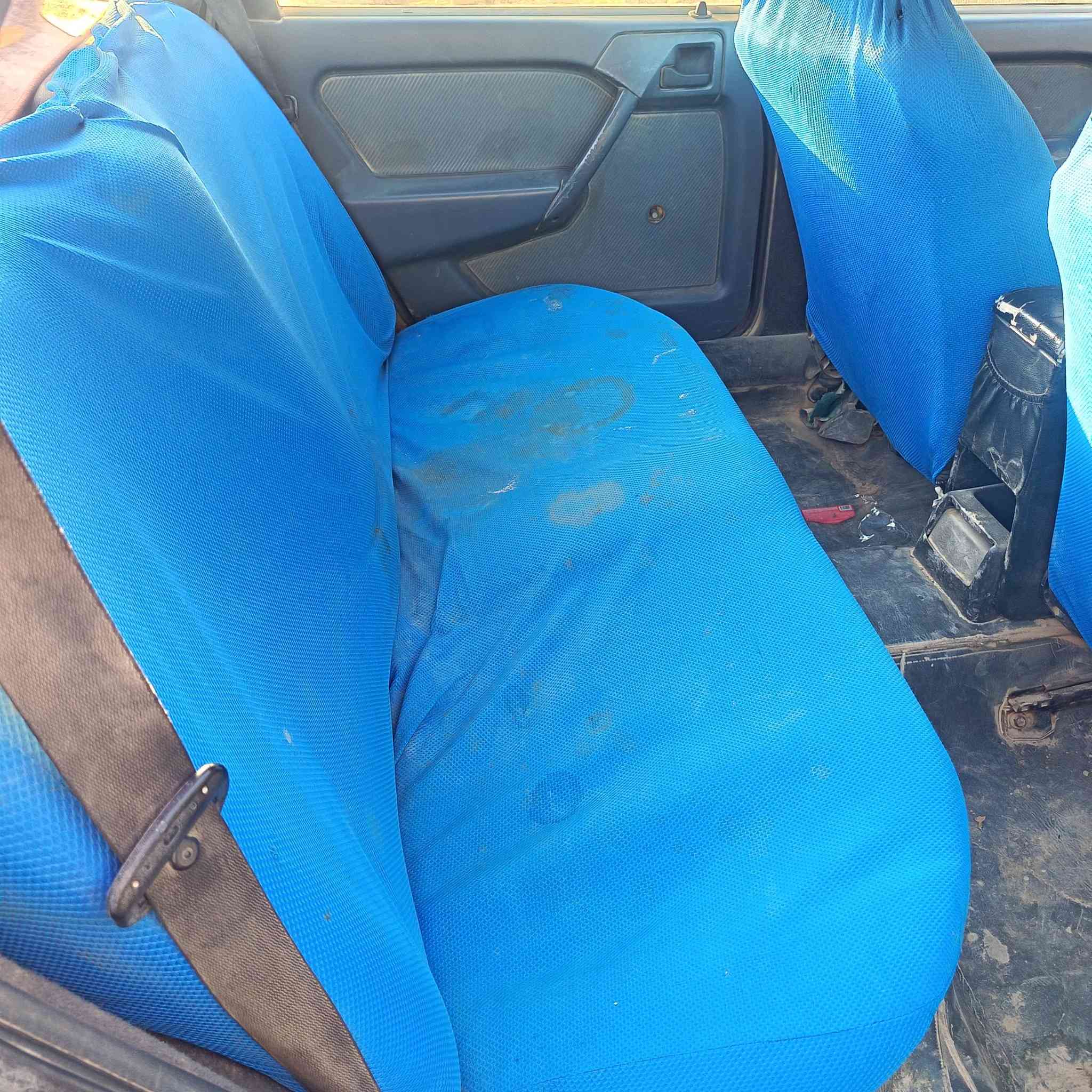 السلام عليكم للبيع اوبل فكتره موديل ١٩٩٣ رقم بغداد الجديد شرط التحويل السياره جاهزه كير محرك صدر تايرات كله جديد السياره محرك ١٦٠٠ كابريته مو دوش جاهزه للأخير مكان السياره تكريت السعر ٣٥ وبيه مجال للشراي للاستفسار الاتصال على الرقم ***********
