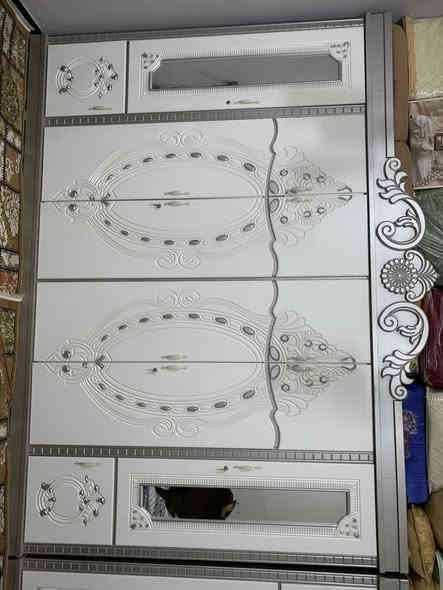 غرفة نوم نضيفه تفصال عراقي تصميم تركي طابقين عنوان ناصرية ال زيرج ***********

