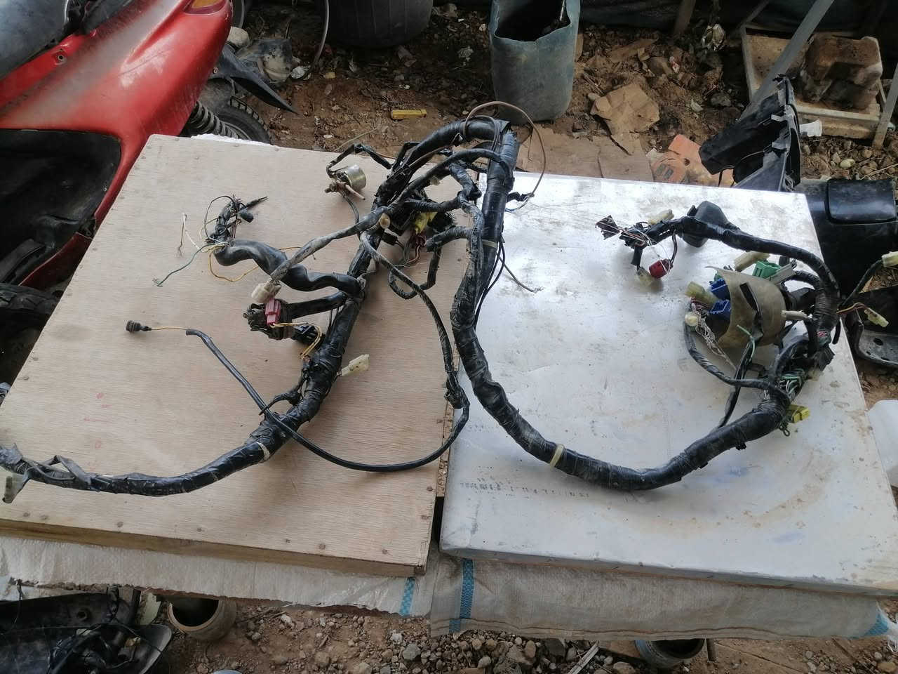 قطع غير فورزه صفر ٨ توصيل جميع المحافظات


**إذا كنت صاحب هذا الإعلان وتريد حذفه لأي سبب، رجاءا أرسل رسالة إلى الدعم الفني**