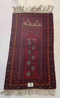 سجادة  جميلة جدا   صناعة يدوية  - نوع  /  بلـوش ( محـرابي )  - قياس / ...