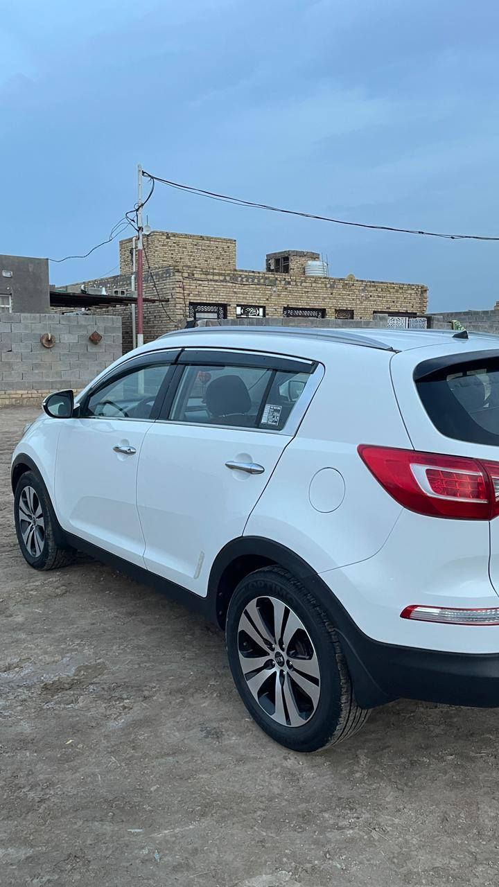 سبورتج 2013 مكفوله ماعده بيها باردات بسيطه مكينه 2400 مواصفات نص فول رقمها بصره السعر 155 رقمي ***********
