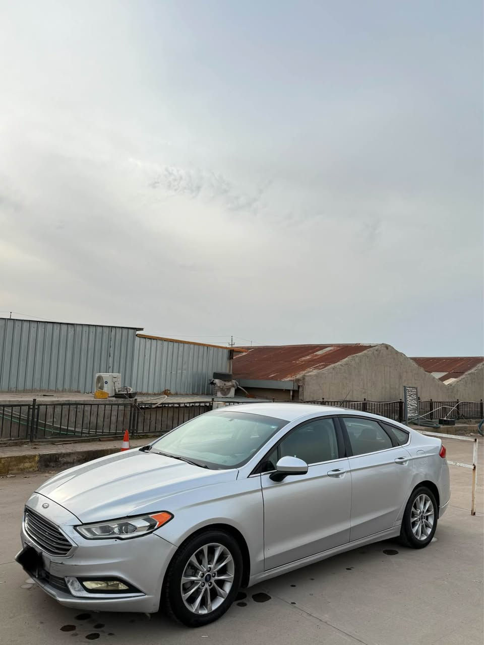 فۆرد فیوژن ٢٠١٧ SE
سیارەکە ٥٩ مایل رۆشتوە 
سیارەکی بی مەسروفو کیشە 
گیر مەکینە کارەبایات غرامه بە شەرت 
٣ پارچەی پیشی بۆیاغه بەبی ژوری بەبی ارباگ 
رەقەمو ژینگە نویە أربيل, العراق


**إذا كنت صاحب هذا الإعلان وتريد حذفه لأي سبب، رجاءا أرسل رسالة إلى الدعم الفني**