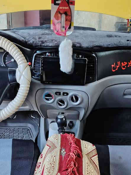 اكسنت للبيع موديل 2007 هيئة وقرامات صفر فول عادي يعني كيرعاد ي بيها ضرر جيهت السايق تكيا محرك شرط مال كصه 16 أمريكي قبل عشرت ايام من شديتو سعر٧٨ بيها مجال ***********
