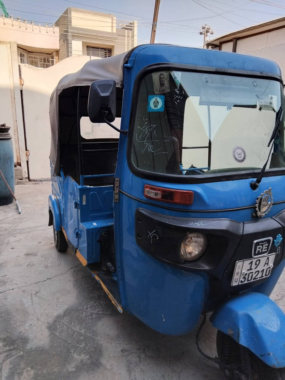 سلام عليكم تكتك للبيع خير من الله موديل ٢١ كفاله عامه سعر 8100 بيهه مجال رقم ***********
