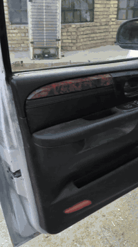 من رخصه الادمن
بلايزر 2004مكينه كير خير من الله لا تنقيص ولا تبخير منضومه بانزين ادامه كامله صبغ عام بدون ضربه مزاد الحله قرصها واصل ومستلمه عندي وكاله بيها باركود بيها ومكمل معامله من مرور الحله فقط تروح للكمرك وترقم غرفه مبدله جلد تبريد شغال ثلج فقط تلحيضات يحتاجلها وبالعافيه عالياخذها السعر 60مع مجال بسيط مكاني كربلاء

***********
