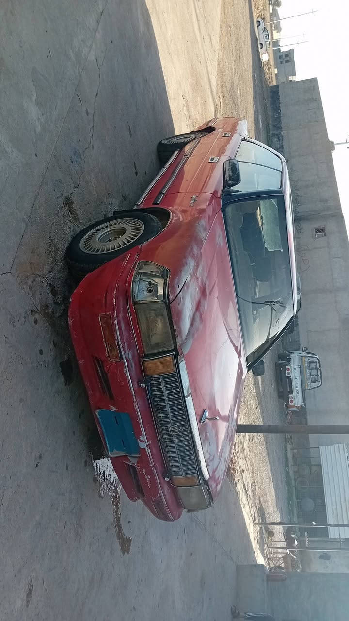 للبيع هارتوب ادوات  محرك فقط تبخير كير مكفولات سياره حلوه كهربائيات كلها شغاله جام شغال تايرات نص عمر سياره شغاله كلشي مابيها  سعرها  8 بيها مجال قليل رقم الهاتف ***********
