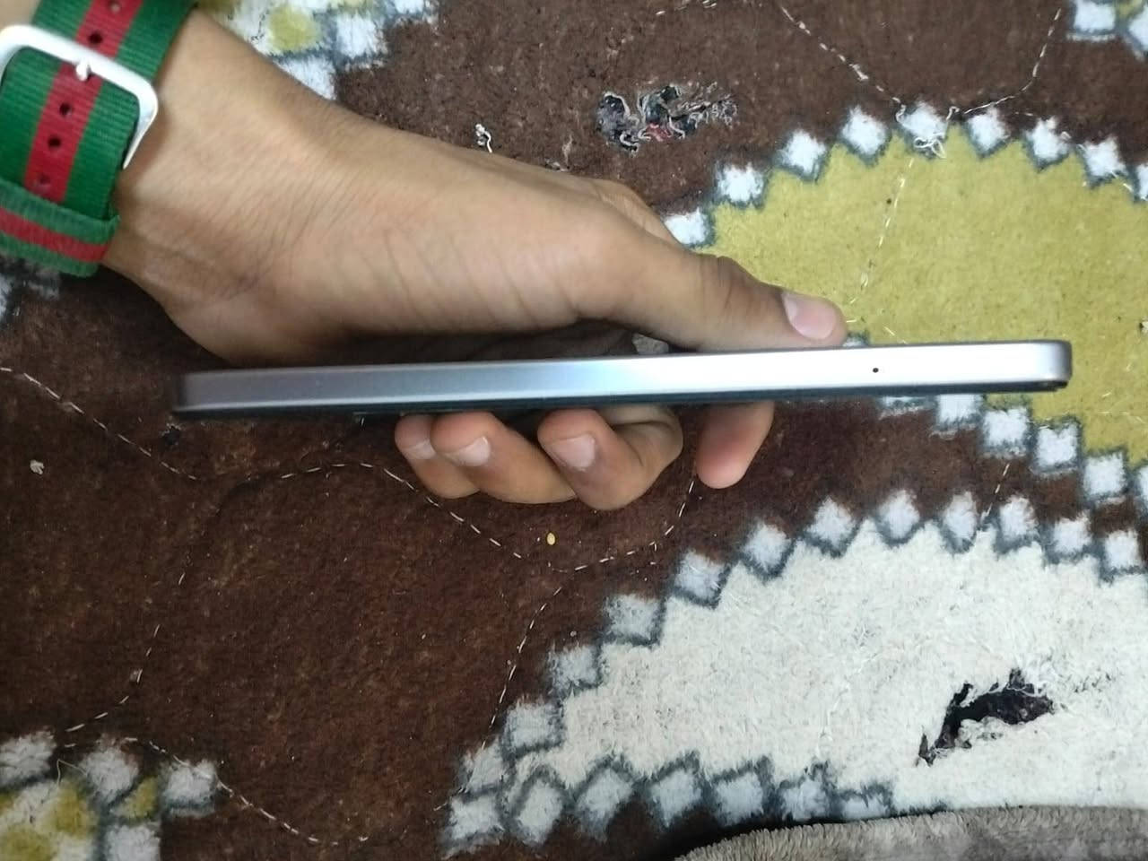 السلام عليكم شباب هاذه جهاز البيع مكفول كفاله عمه 
بعده جديد مسدخدم 20 يوم كرتونته وشاحنته عراضه 
كلهن وياا هاذه سم جهاز TECNO SPARK Go 2  الذاكره 256
سعره 190 وبي مجالل حق الجيه عنواني بغداد مدينه الصدر 
وشراي يتصل أو يراسل عله هاذه رقم 
***********
