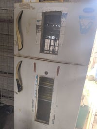 مفقس • بحاجة ترتيب