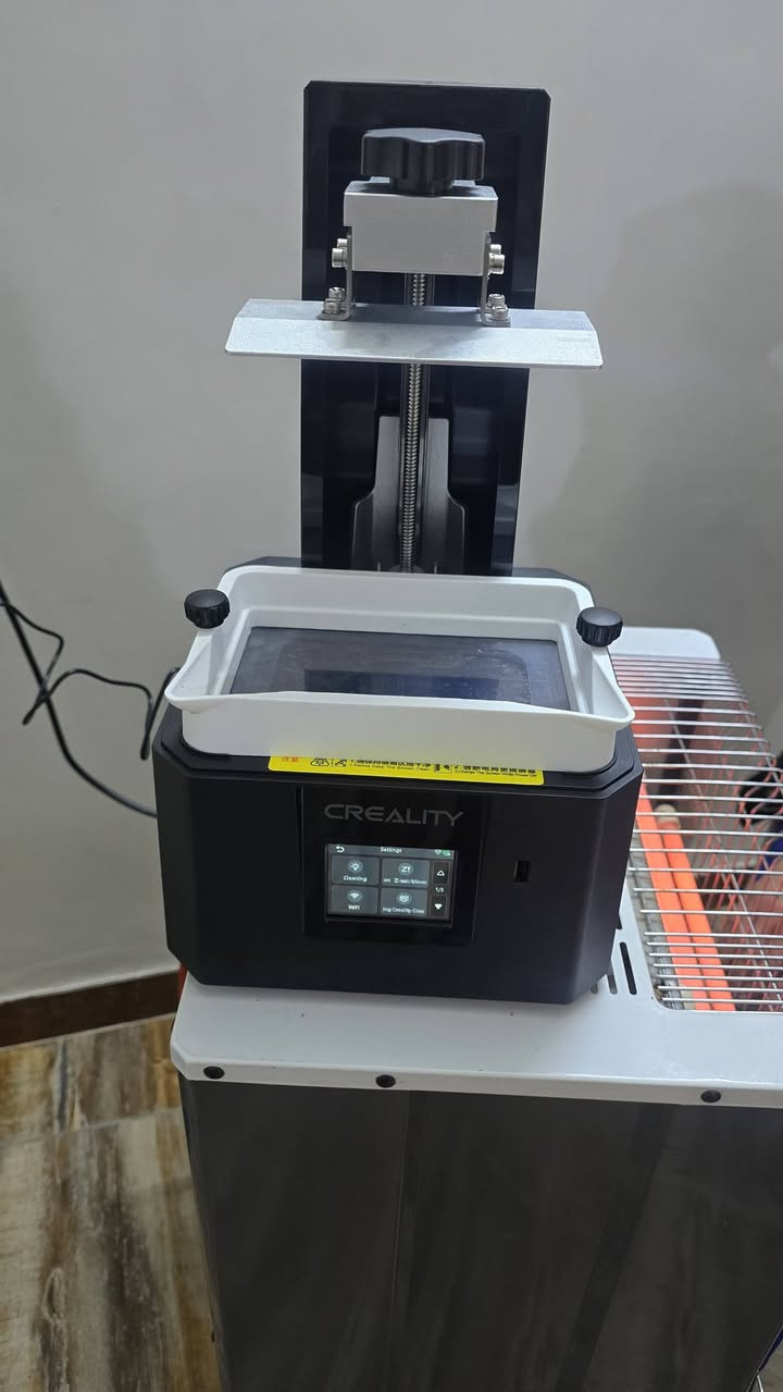 طابعه ريزن ثلاثيه الابعاد لتفيده يتصل ***********
