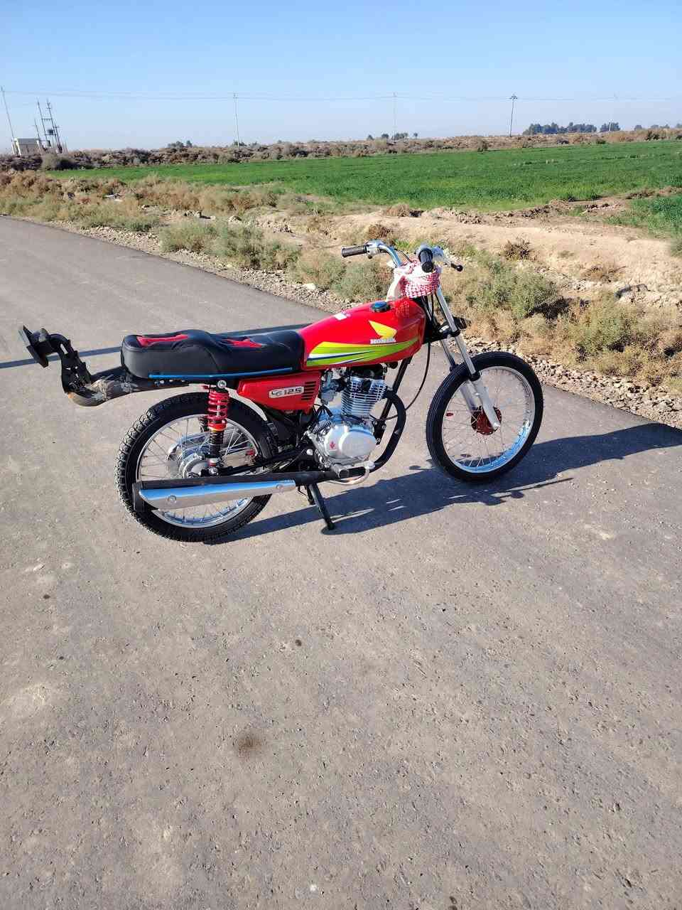 سلام عليكم دراجه للبيع سي جي  سعر 900 وبه مجال صرله يومين م̷ـــِْن معمره اول تبديلت دهن وراق سكنر 2026 وشراي بخدمته هاذ رقمي ***********
