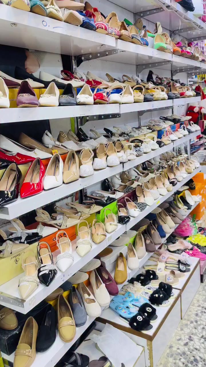 وصلت موديلات تجنن من الأحذيه الكعب قياسات 37-41 
سكوبي واحد عروض
العنوان النجف شارع العسكري كبل مقابل جملة بركات الزهراء الغذائية قرب أبو زهراء المضمد 
أوقات الدوام في شهر رمضان المبارك 
من الساعه 9 صباحاً إلى الساعه 12 ضهرا 
و من الساعه 3 العصر إلى الساعه 12 ليلا 
 استفسار  ***********
استفسار  ***********
رقم التوصيل ***********
لايك وتعلق حلو مثلكم 😘
