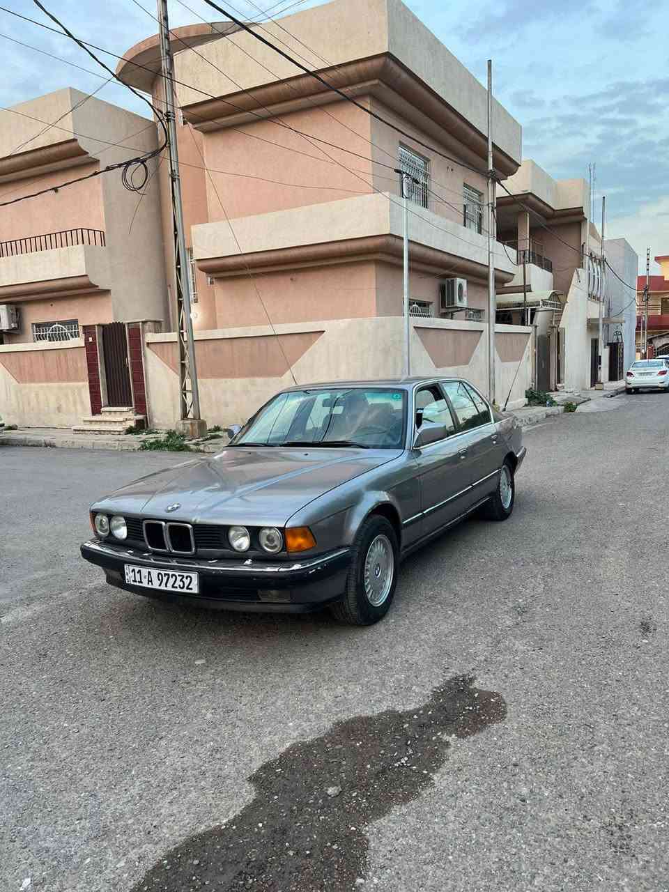 السلام عليكم بي إم موديل 89 سيارة حلوه لا ضربه ولا شي صبغ لجمالي بس حداده نضيفه رقم انكليزي  بغداد  بكانها موصل حي المرور سعر 55 وبيها مجال


**إذا كنت صاحب هذا الإعلان وتريد حذفه لأي سبب، رجاءا أرسل رسالة إلى الدعم الفني**