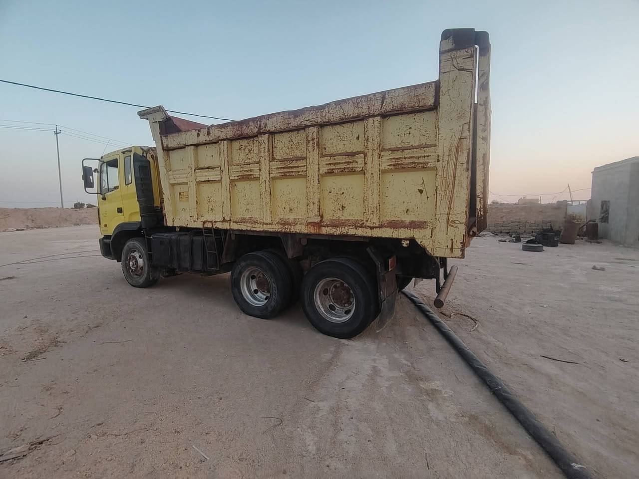 هونداي للبيع موديل 2002 رقم بصره ***********
