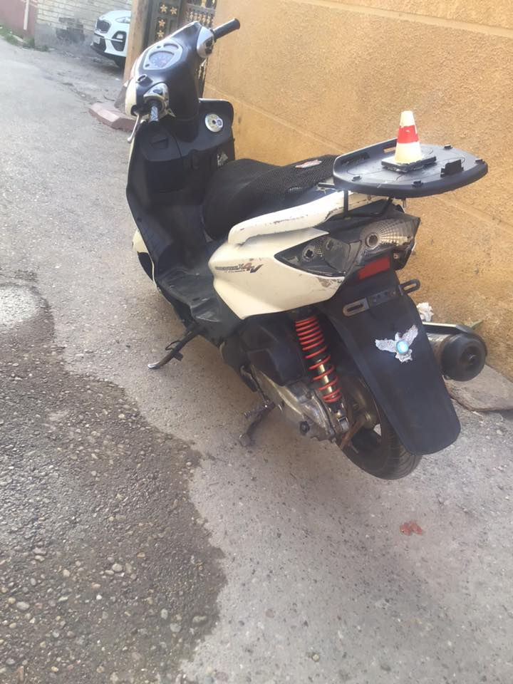 سلام عليكم دراجة للبيع سكنس نثية ١٤٠ دراجة مجفتة تجفيت جديد وخير من اللة سعرها ٣٠٠ وبيها مجال عنوان بغداد للستفسار ***********
