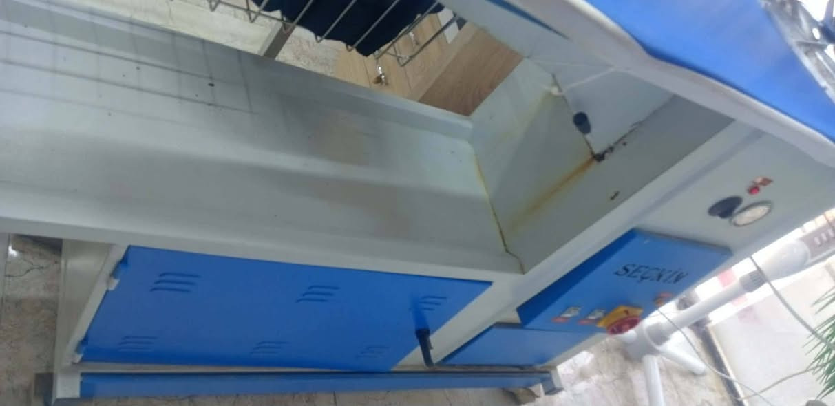 نورفا للبيع مستعمله السعر 6اوراق قفل العنوان كركوك ***********
