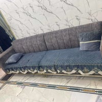 ديوان درجة اولة للبيع  السعر ٣٥٠ 07772102434