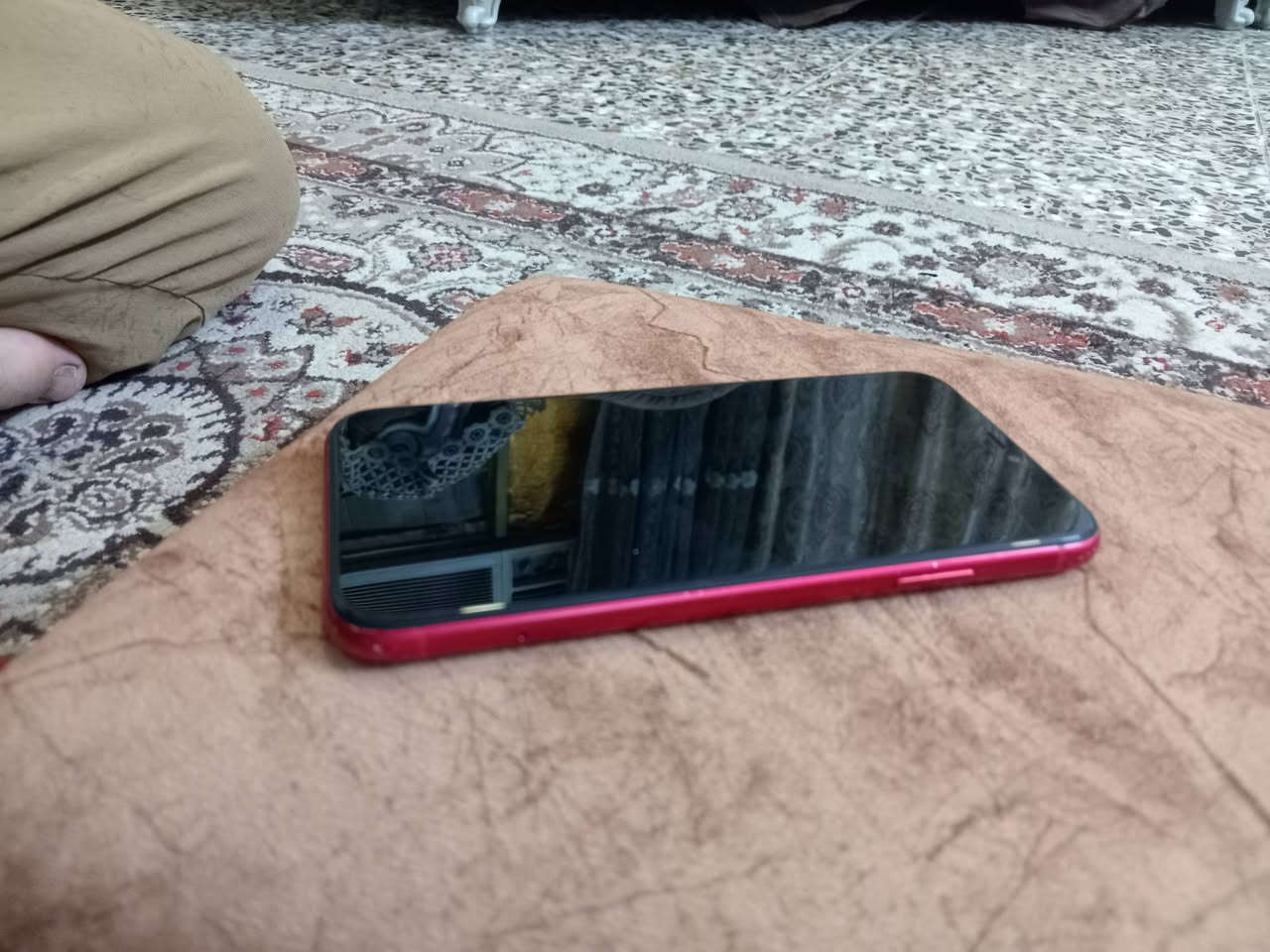 سلام عليكم ورحمة الله وبركاته ايفون 11 عادي جهاز بدل بي شاشه وبطارية نوعيه زينه  قافل ايكلود مكاني بغداد حريه شارع عشرين قيم وأخذ بلى يرضى الله سبحانه وتعالى رقم الهاتف ***********
