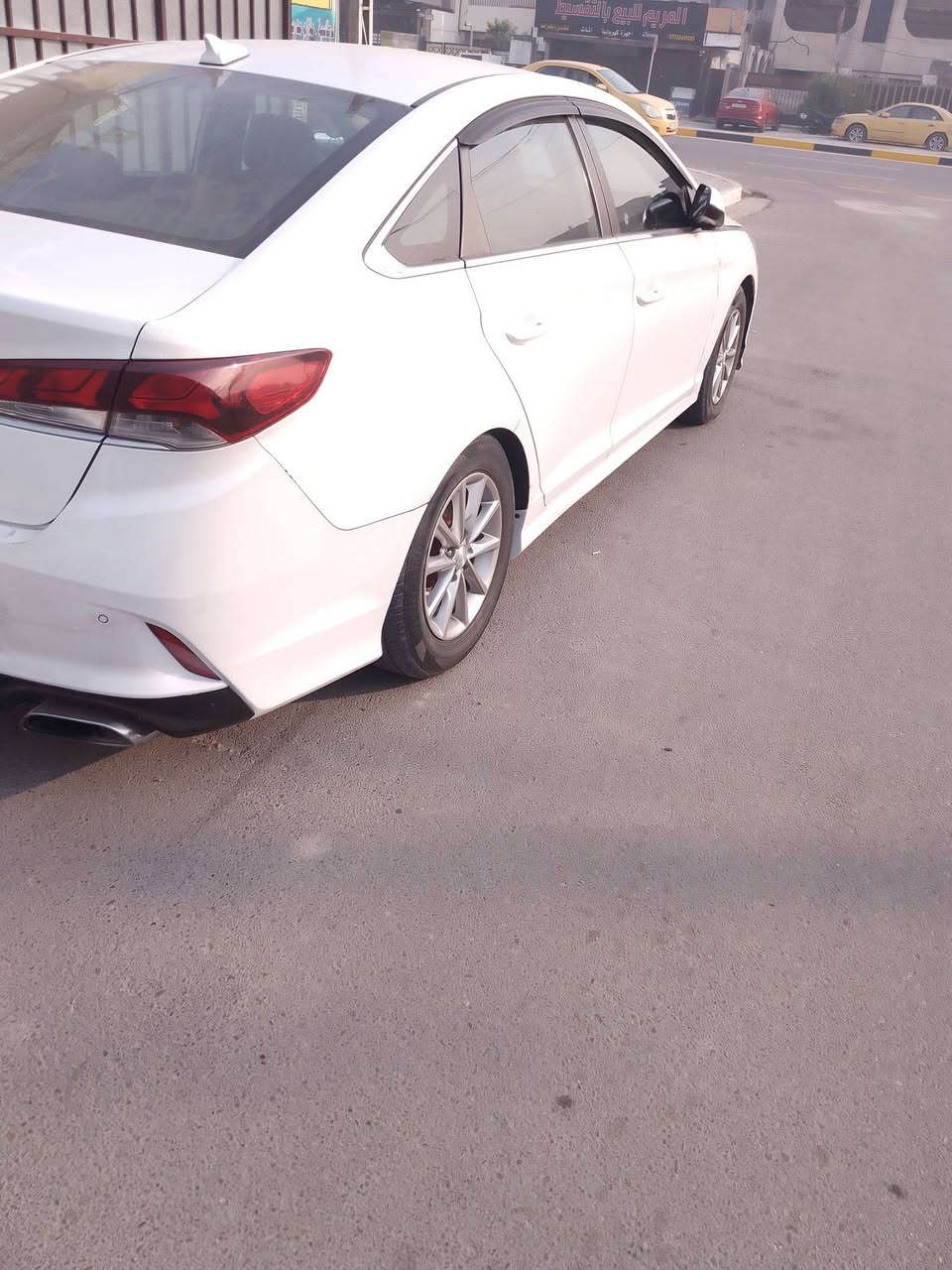 السلام عليكم سوناتا 2018 للبيع أو مراوس وارد امريكي 2400 سيارة خير من الله ماشية 90 مواصفات فول عدا البصمة حادث جاملغ وبنيد بدون دواخل السعر 135 وبيها مجال شي بسيط ***********. ***********
