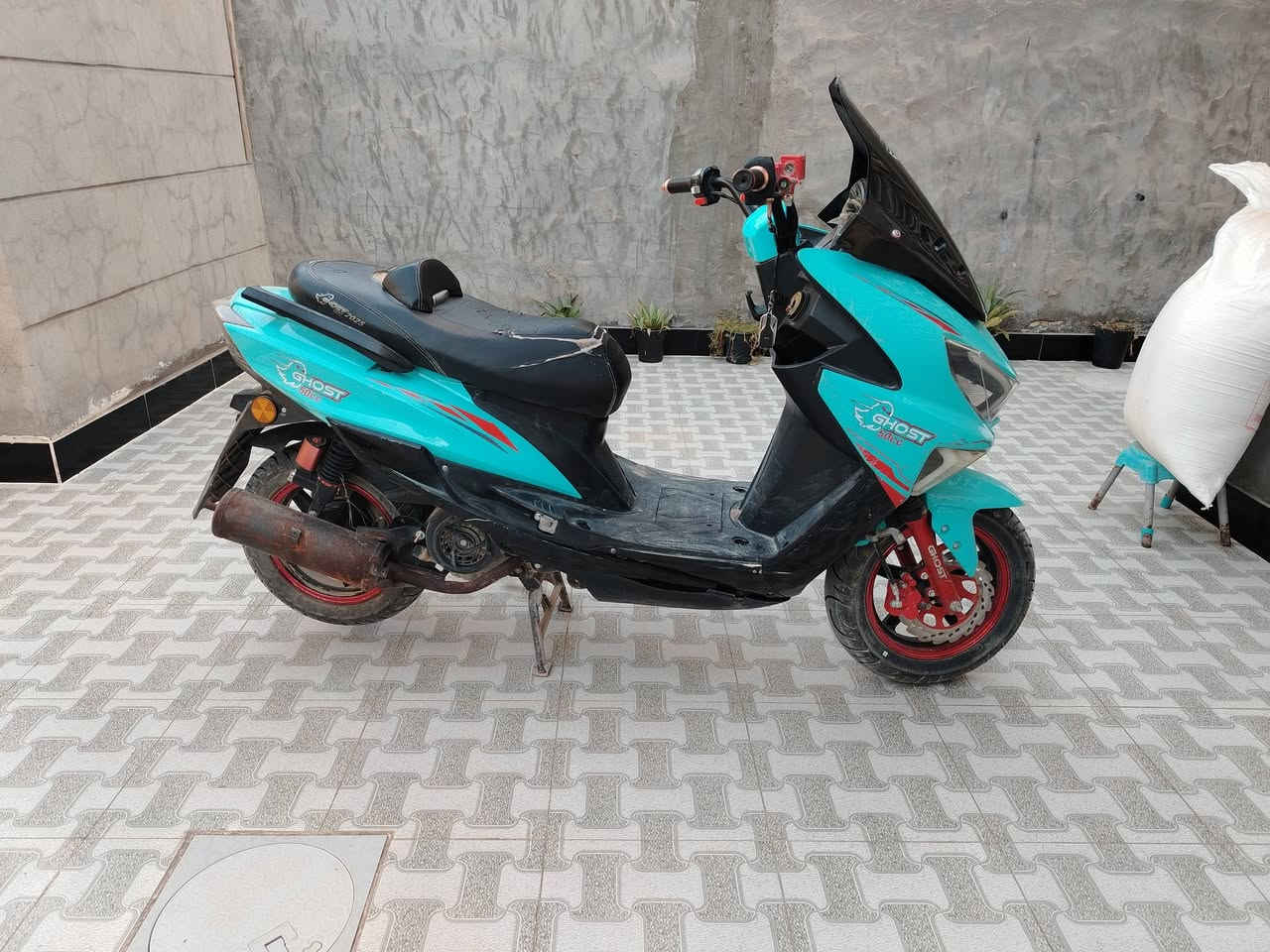 سلام عليكم للبيع دراجه نوع سكنس صيني الدراجه جديده كلشي بيه شغال كهربائيات كله شغاله كل نقص مابيه. الشراي بيك خير وتدلل
مكاني حله بلسياحي
الرقم ***********
