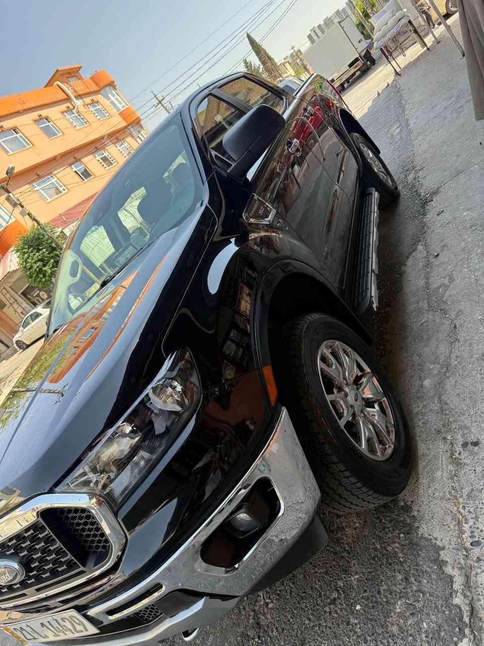 FORD RANGER 2023 Black XL/XLT/LARIAT 
فورد ره نجه ر ٢٠٢٣ فول بوندو جاملخى بوياخه بى نا وكرتن 33000kmروشتوه يه ك ده سته هه مو كيانى به شه رت  بونيدو جاملخى بو ياغه بى ناوكرتن و شانصى 
1FTER4FH6PLE31466/
*********** سعرى228 السليمانية, العراق

