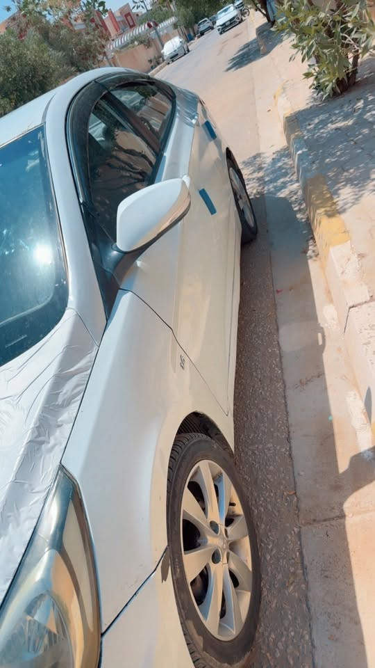 سيارة اكسنت موديل ٢٠١٣ كصتين متوم شمالي شغل درجة اولى باجات محرك وكير مكفول تخم تاير جديد باتري جديد منظومة تبريد جديدة تبريدها ثلاجة محرك ١٦٠٠ ويل كب مكانها كربلاء والسعر ٣٩$ للاستفسار ‭***********‬
