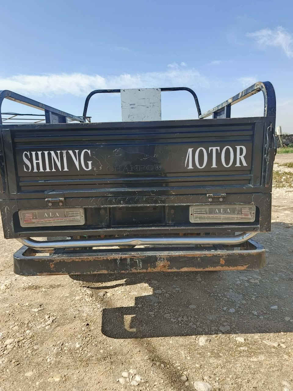 السلام عليكم ستوته موديل 23اراق اصوليه جديده  مكاني حله السعر 2000اوبيه مجال
0781 925 2271
