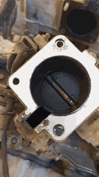 صور قبل وبعد
تم صيانة سيارة سايبة تعاني من خربطة شديدة 
ورشه علي أإلكهربائي 
عنواني الفرات قرب مدرسة السنبلة
***********
