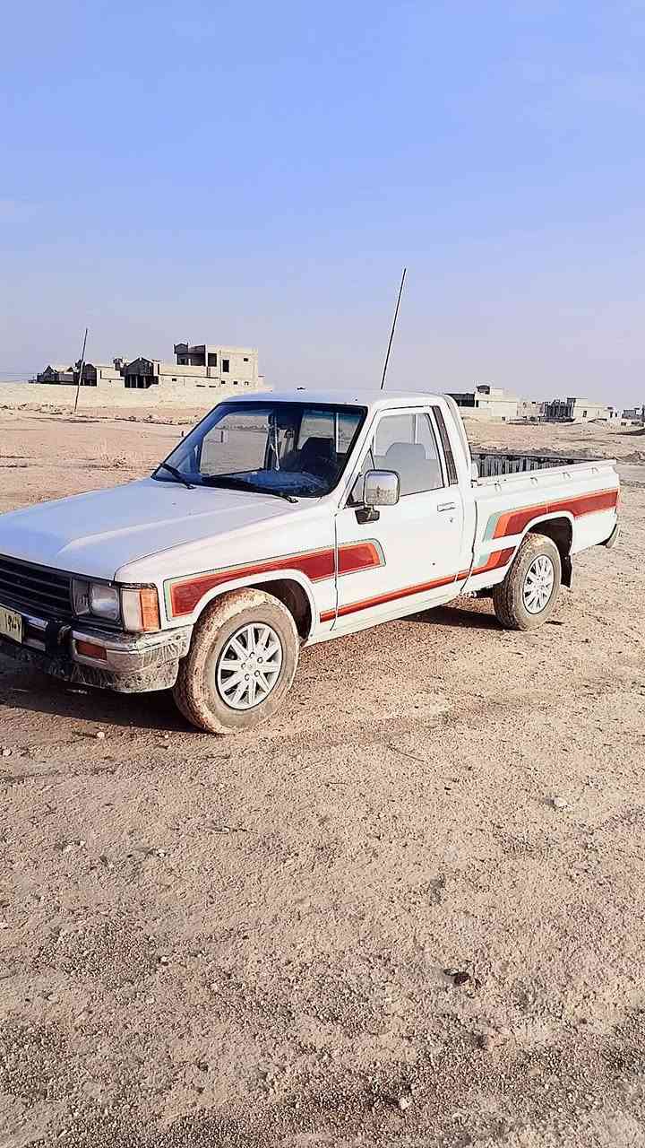 سلام عليكم بيكم 1988للبيع رقم صلاح الدين صبق عام جماليه 40$ومجال تخم تاير جديد باتري جديد سياره جاهزه ماعايزها شي تركب وتمشي ترايك للبصره***********المكان صلاح الدين ناحيه الحجاج
