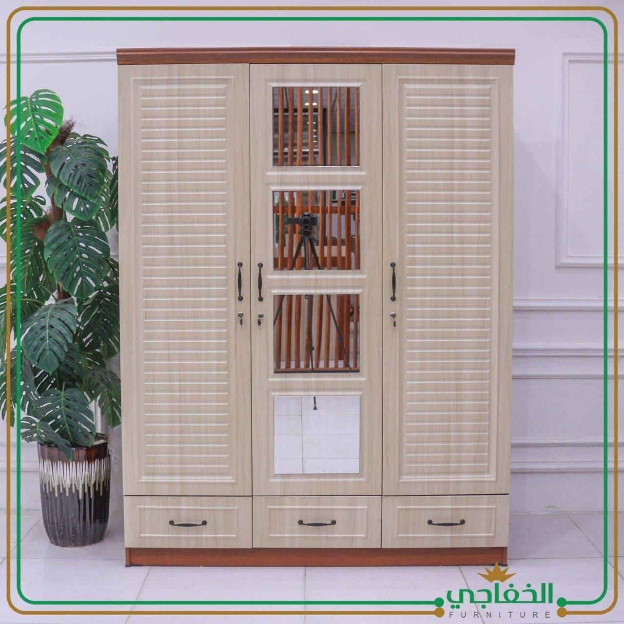 #كنتور 3 باب 

#السعر 220الف 

#توصيل داخل بغداد مجاني 
اطراف 10
#محافظات حسب البعد 

#شركه3R #للحجز_او_الاستفسار_مراسلتنا_دايركت✅ #متوفر_توصيل_جميع_محفضات_العراق


**إذا كنت صاحب هذا الإعلان وتريد حذفه لأي سبب، رجاءا أرسل رسالة إلى الدعم الفني**