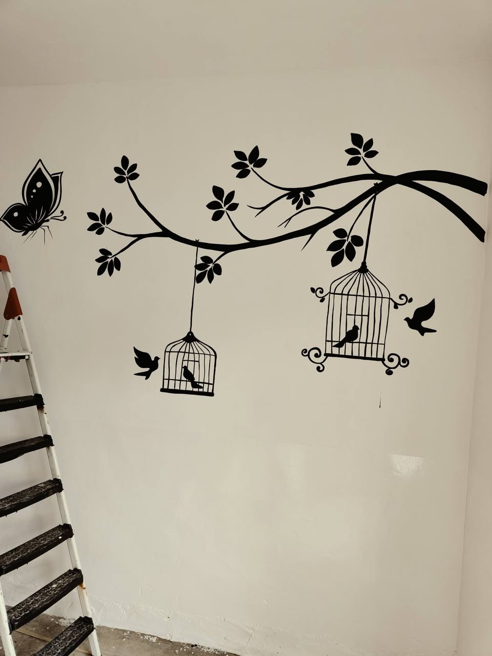 صبغ وديكورات هندسيه بالصبغ ورسم وديكوراات لغرف الاطفال ايضا
ولوحات فلين داخل 

للاستفسار الاتصال بنا 

*********** 
واتساب ايضا
