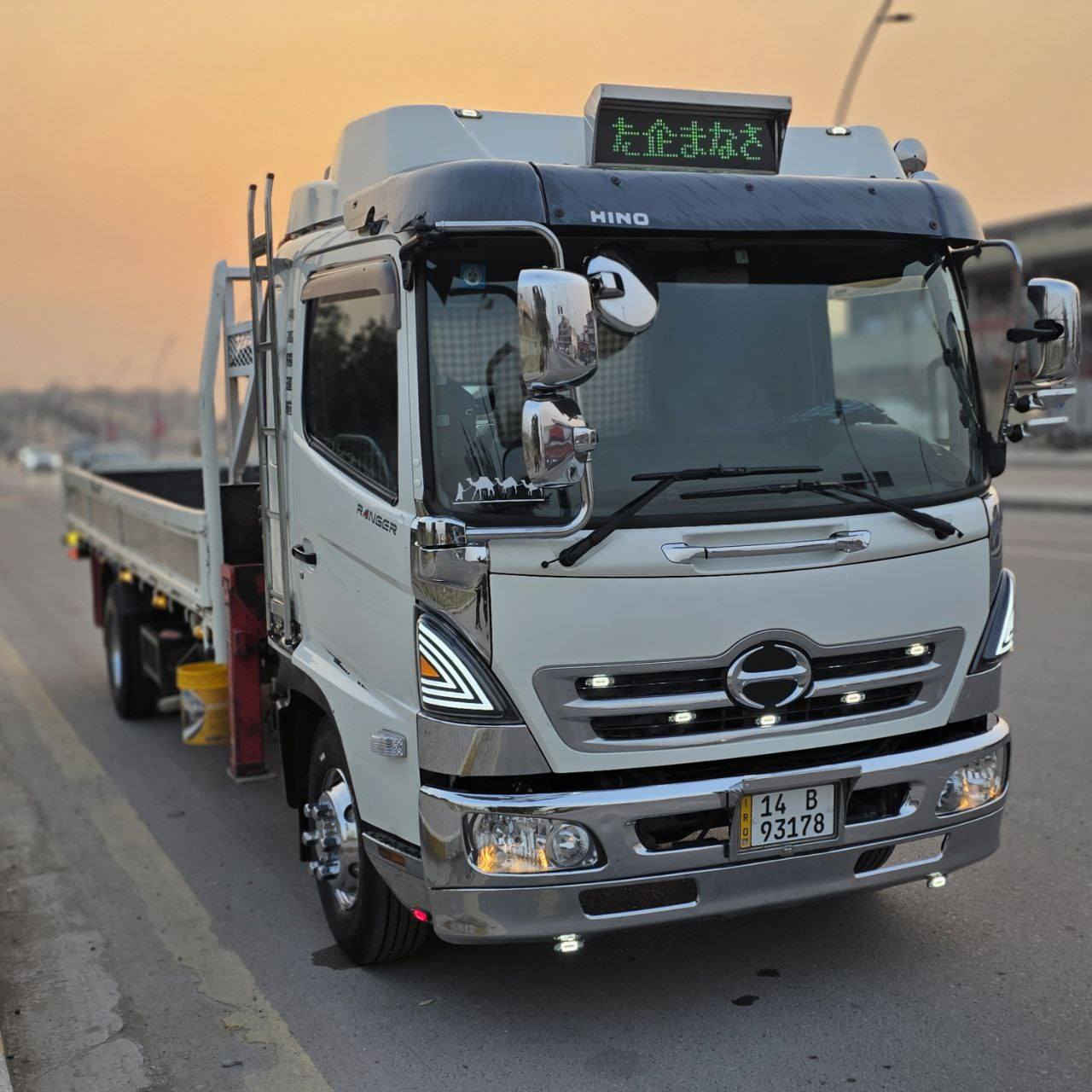 سلام عليكم هينو شيطان كرين
موديل 2021 مكينة80فول عادي بلادي كرين مخالف 3 سلايتات يوكان 

طول ابدي 565/سم/ 

بكان سيارة بغداد 

رقم هاتف/***********
