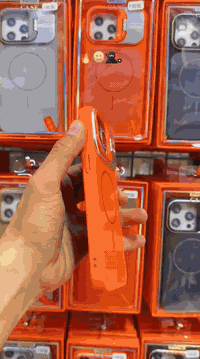 تم وصول درع ايفون شبيه 17 اصلي  جميع الموديلات الآيفون 🔥📱 مركز_عالم_ال...