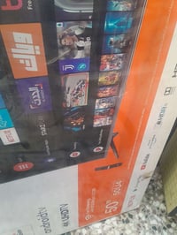 شاشة ٥٠بوصة • حافظة مكسورة • بالكرتون