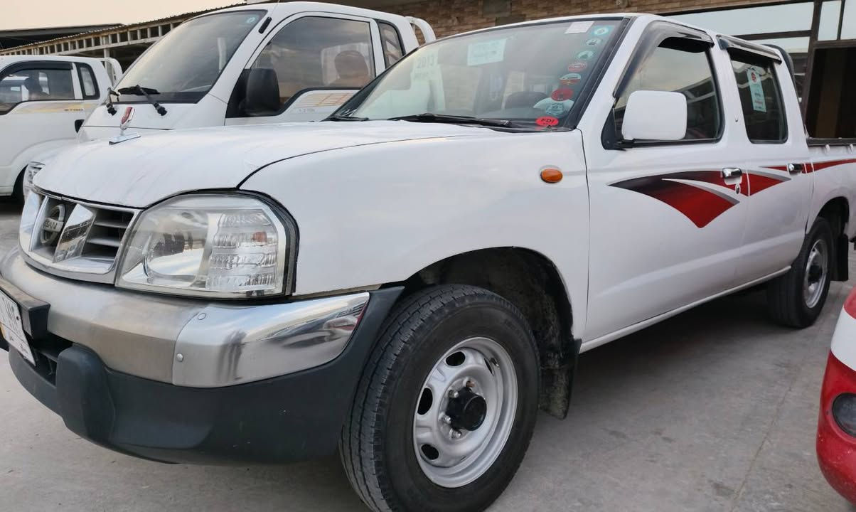 سلام عليكم 
بيكم نيسان شبوط موديل ٢٠١٣
رقم ميسان مداور ثاني يوم سنويه لل ٢٠٢٨
بيها صبق الجاملغات الماميه والبنيد 
محرك وكيل كفاله ترايك وين ما تريد
اكسن كفاله حداديه جديده 
السعر ١٠٧ وبيها مجال
رقم الهاتف ***********
