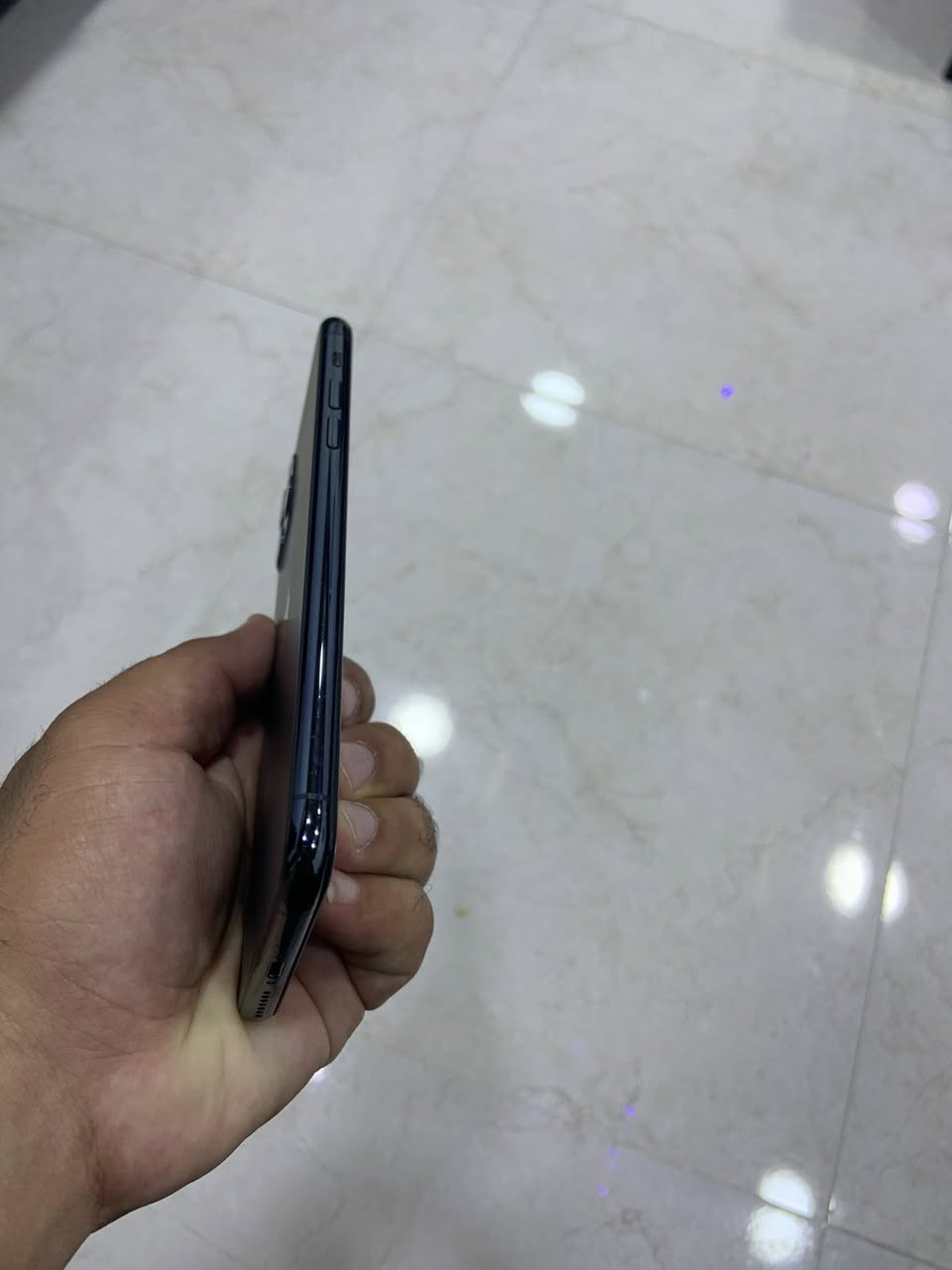 للبيع آيفون 11 برو ماكس ذاكرته 256 كيكه جهاز لوك شخط مابي كاميراته فول فقط مبدل شاشه فيس إيدي شغال شرط حاسبه بطاريه بلادي 93 شرط مايصرف شحن نموذج M أمريكي سعر 250 وبي مجال خاص أو اتصل ***********
