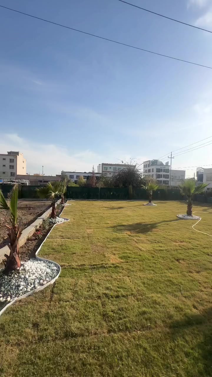 خانو بۆفرۆشتن🏡
شوين : هه وليري نوي
رووبه ر ٣٠٠م | جادي ٢٠م |  پيش حديقه| 
رووگه قيبله و رؤژهه لات
خانوه كه پيك هاتوه له [ ژوري ميوان + متبغ سار و گه رم+ ٦ ژوري نوستن +صحيات]
بؤ زانياري زياتر پيوه ندي بكه به ژماره ***********
————————————————-
بيت للبيع 🏡
الموقع :اربيل جديده
مساحه: ٣٠٠م | شارع ٢٠م | مقابل حديقه |  واجهه قبله و شرق
بيت يتكون { ٦ غرف نوم // استقبال // صالة داخلية // مطبخ
(+ مطبخ عامل) //  حمامات // شرفة}
 #everyonehighlightsfollowers #foryoupagereels #realestateagent #realestateforsale  #irbil
