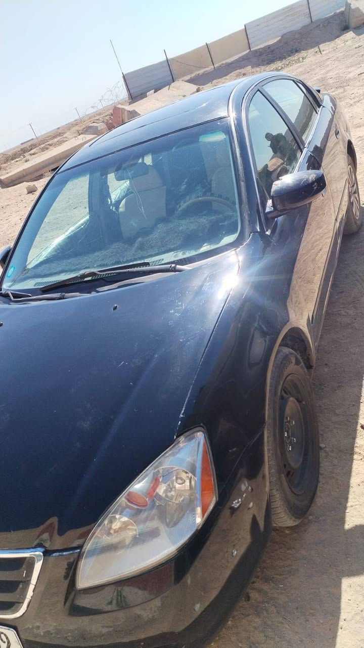 سلام عليكم بيع مستعجل نيسان التيما 2002 رقم بغداد سنويه وهزه جديد محرك كير كهرباء تبريد كلهه شرط مصبوغه عام جماليه بدون دواخل شاشه جديده ملاحظة بيع مستعجل السعر ٥٠ وبيهه مجال بسيط للاستفسار ***********
