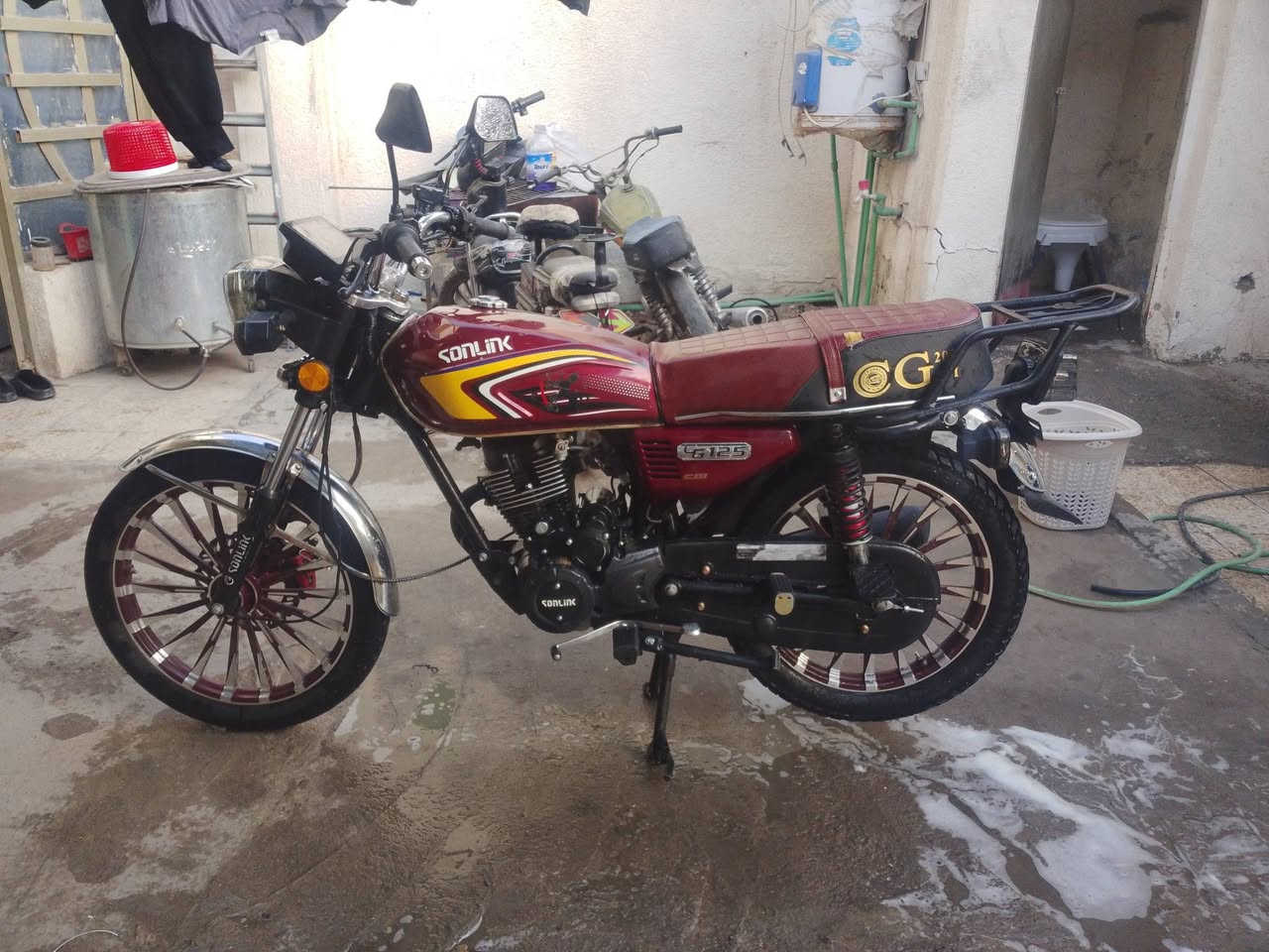 سلام عليكم دراجه سونك 5كير موديل 2025 دراجه مكفوله سعر 650بيه مجال الطيبين مكاني بغداد الكماليه رقم ***********
