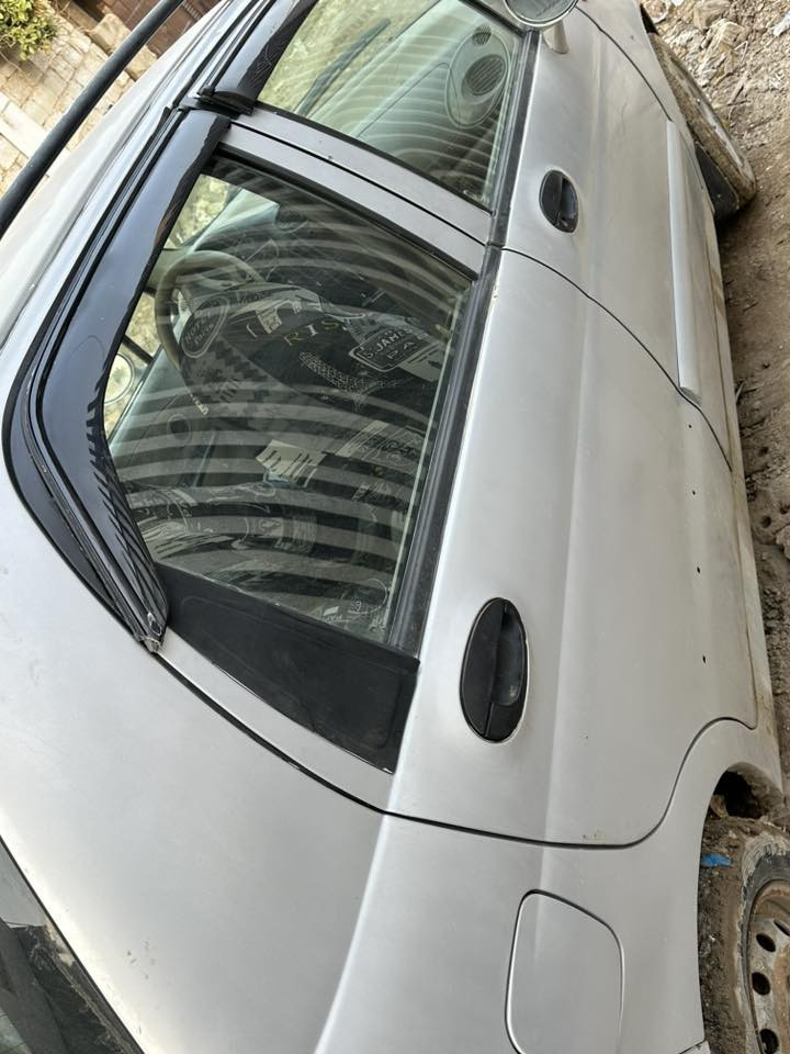 السلام عليكم للبيع موديل ٢٠١٣محرك كير حدادية كلها تمام( گير عادي ) مكانها بابل قرب مجسر الثورة رقم بغداد تحويل ثاني يوم سعرها ٢٢ مجالها جداً بسيط موبايل ***********
