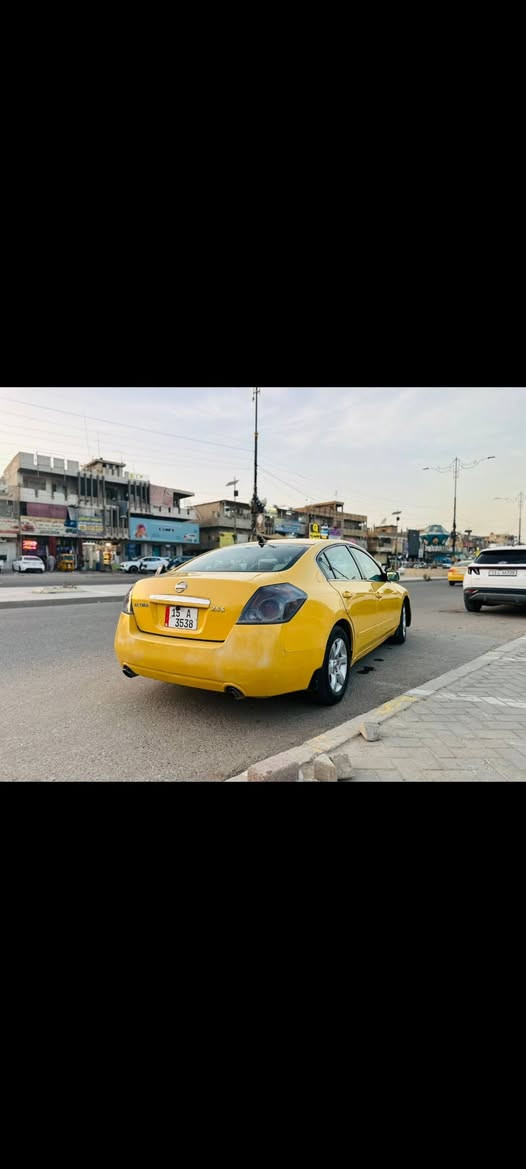 فقط بيع مااراوس
سلام عليكم 
نيسان التيما
 2008
خليجي (بصمه) 
محرك.2500
رقم انبار مشروع وطني وين ما يعجبك تحول
ب اسمي سياره 
مصفره هيه وغرمات 
، صدرها جديد كله مصار سبوع من بدلته 
نواقص
تبريد 
محرك فار يطغ 
سعره 600 الف 
مكاني بغداد 
سعر 45
عندي بناء ومتوازي عليها 
***********
شراي اتصل ما ارجع احد
ما اراوس محتاج فلوس
