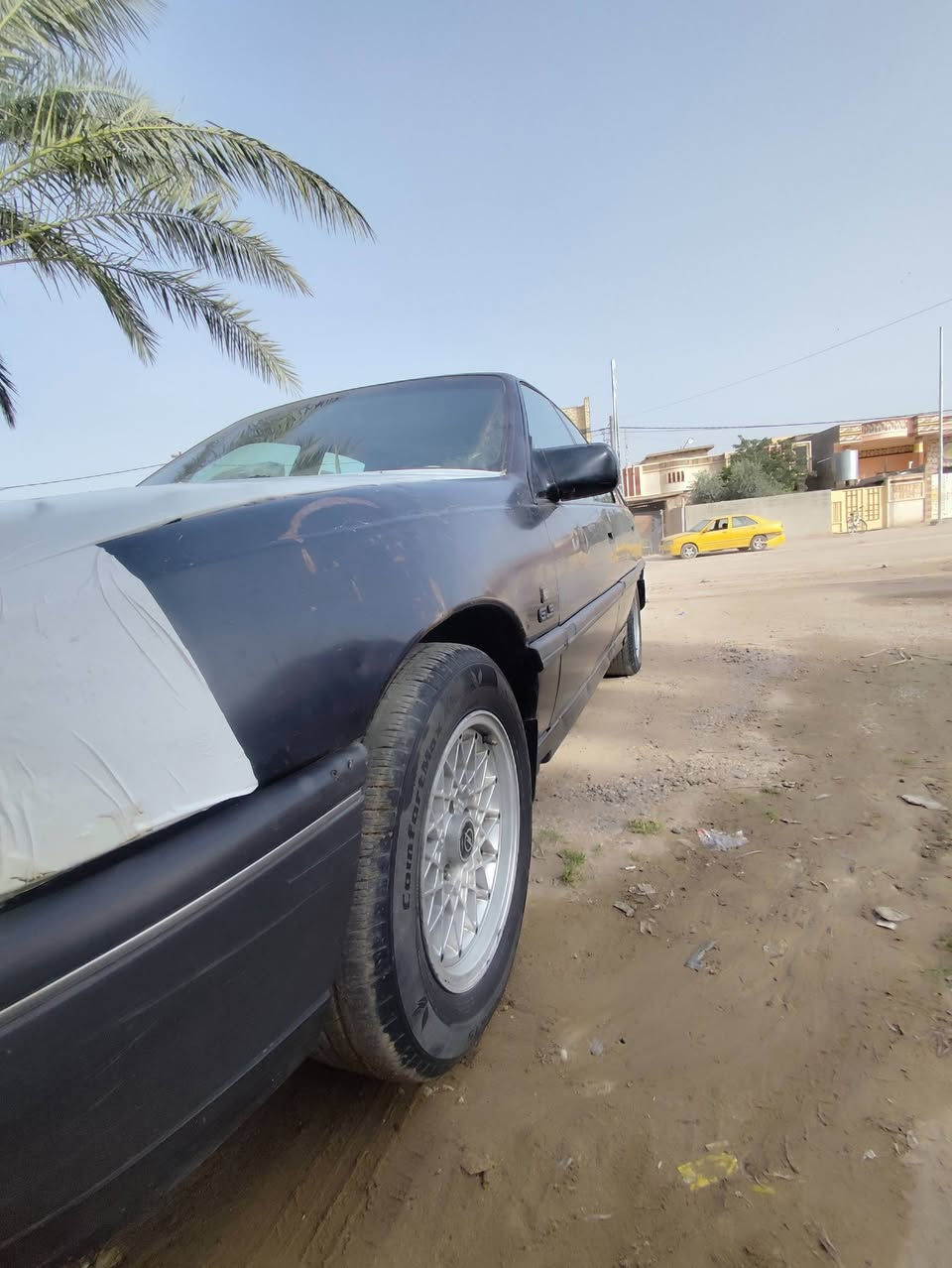 🚗 للبيع أوبل أوميكا موديل 1989 🚗
**المواصفات:**
- المحرك: 2000 سي شرط نضيف ومكفول، بدون نقص دهن
- الكير: أوتو ناعم جداً بدون دك 
- الداخل: شرط حيل نظيف، دواشيك، ، تخم تاير جديد- 

**السعر: 27 ورقه  للتفاوض بالمعقول**

**المكان:** الفلوجة - قرب شارع 60
**للاستفسار:*************

ملاحظة: السيارة للشراي
