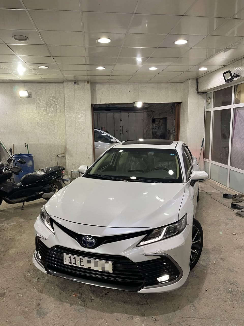 السلام عليكم كامري 2024 وكاله عبد اللطيف هايبرد خليجي
مكفوله كفاله عامه بيه ملاحضه فقط جدآ بسيطه 
 فول 1/1 GLE عداد المشي 28 الف فقط 
رقم بغداد باسمي تحويل ثاني
 يوم السياره حيل جديده بعدها حته الكاعيات ممطبوكه 
مكان السياره بغداد
 السعر 244 وبيها مجال 
 رقم الهاتف ***********
