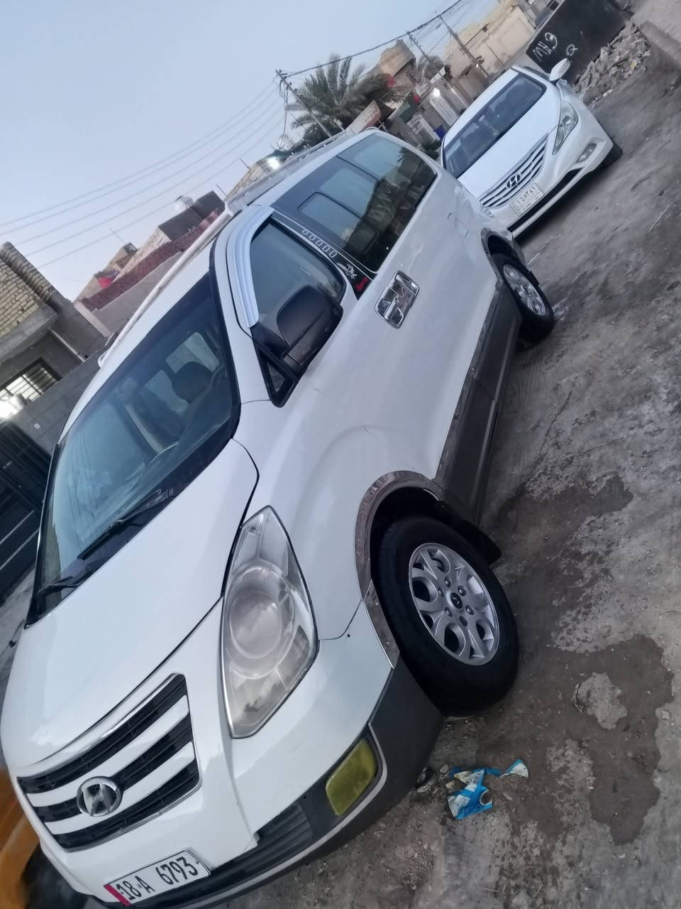 السلام عليكم عندي ستاركس الموديل 2009 سياره حلوه مال جناي سياره ماكينه حداديه اكسين جير سياره جاهزه لاخر حبايه اللي يحب يتصل على هذا الرقم عنواني بابل القاسم ***********
