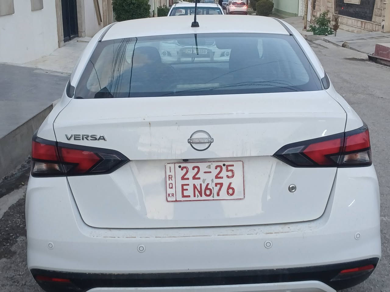السلام عليكم
نيسان فيرسا 2024
كاتي تترقم شمال 
الضرر جاملغ الأمامي يسار + نصف الباب 
إيربك طاك 
السيارة نص فول 
ردار امامي وخلفي 
مكان السيارة (الموصل) 
السعر 115 وبيها مجال
للتواصل 
*********** 
***********
