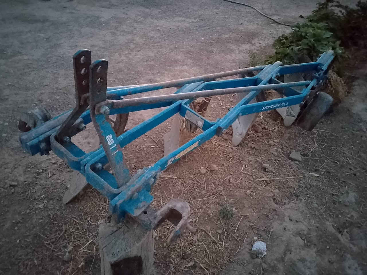 سلام عليكم
فدان موديل ٢٠
نظيف حيل ٤ سجج
***********
