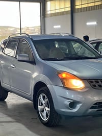 نيسان روج • ٢٠١١ • تحويل وكالة